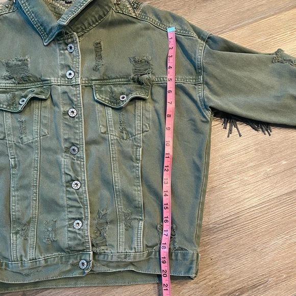 Denim Jacket Green Fringe Studs Sequins Embroidered Distressed - Picture 10 of 12